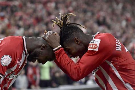 nico williams sofifa|athletic bilbao iñaki williams.